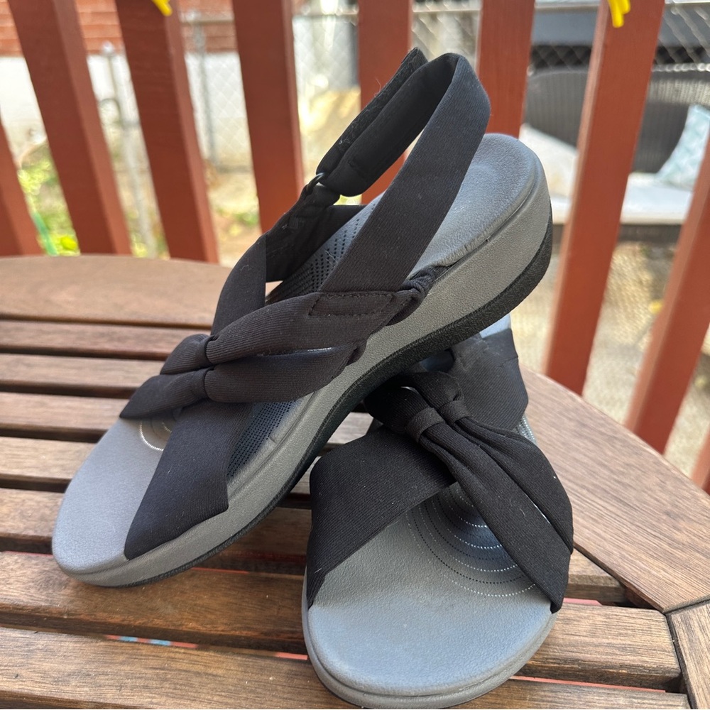 Clarks Women’s 6.5 Black Arla Belle Sandal